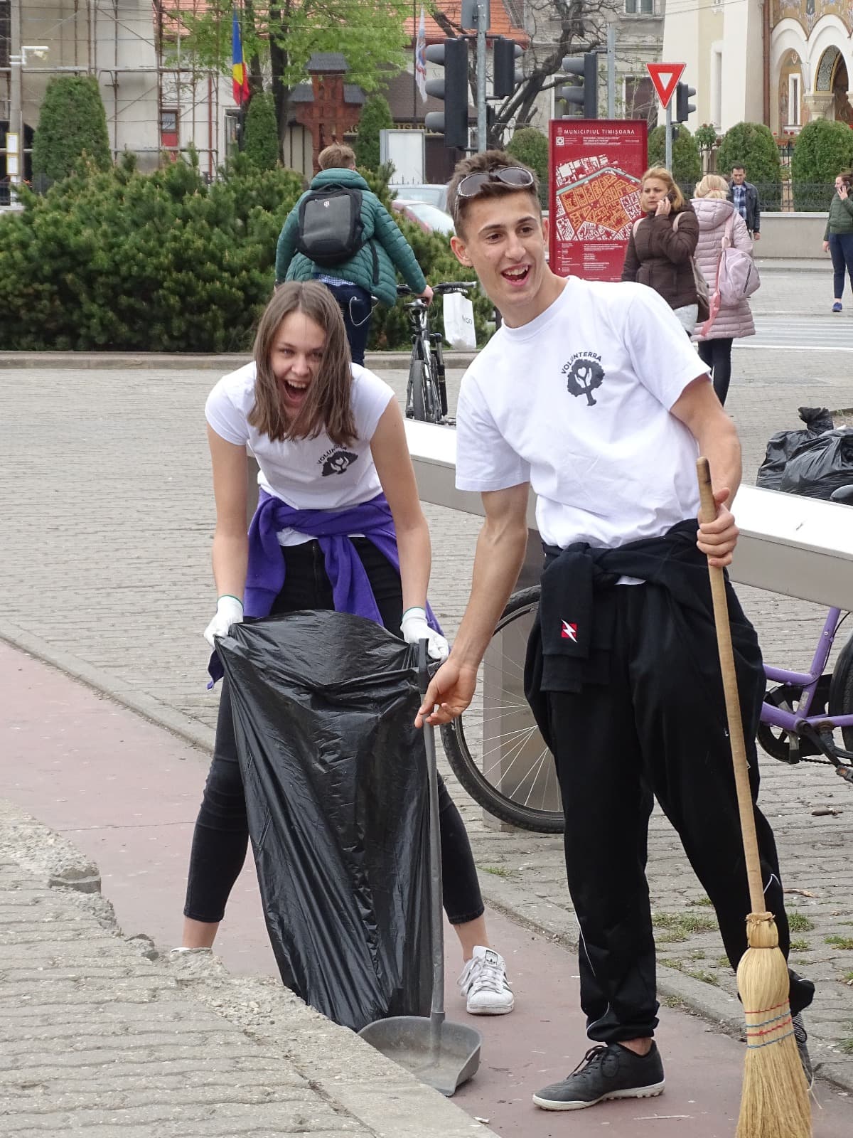 56616288_2087366811317909_6912960041431597056_n